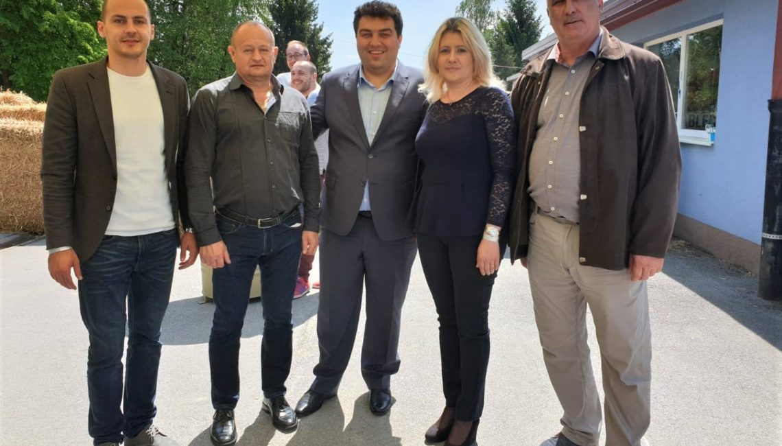 Gradonačelnik Križevaca Mario Rajn s Bandićevim ljudima