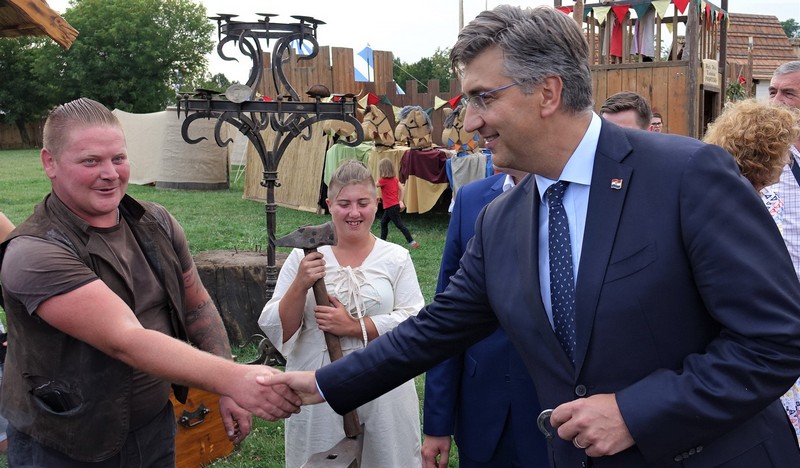 Premijer Andrej Plenković na Renesansnom festivalu u Koprivnici