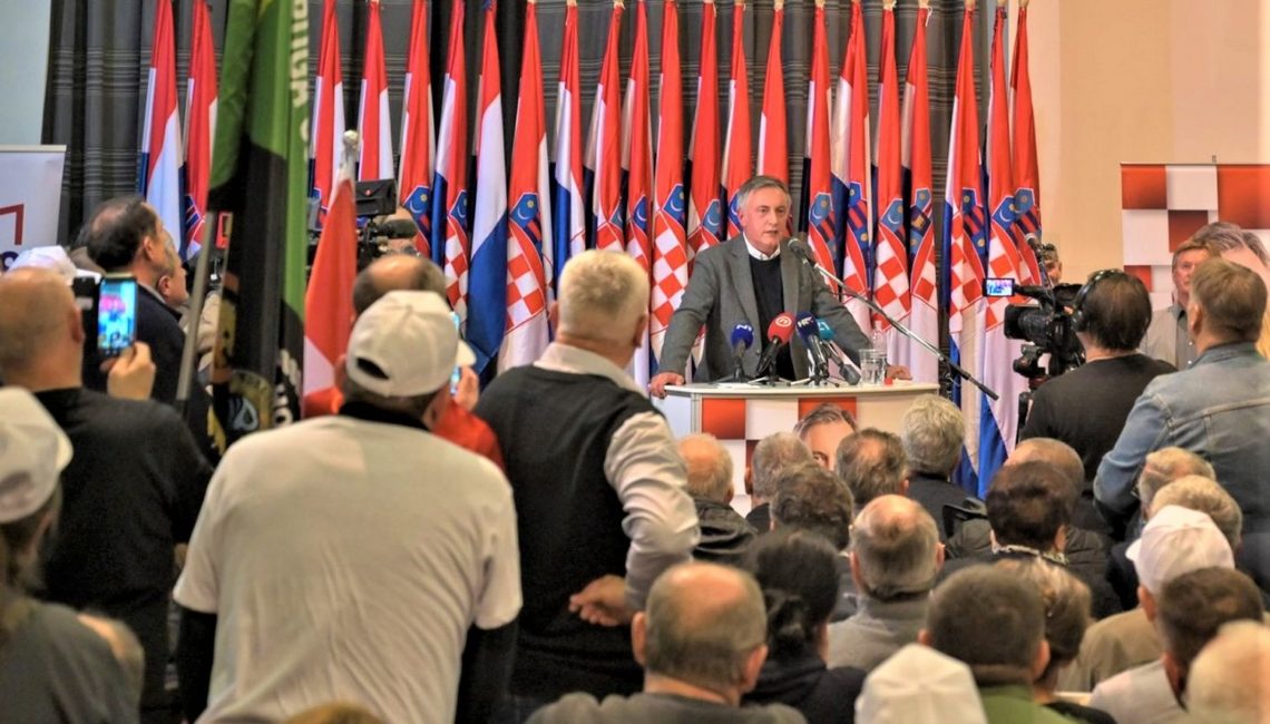 Miroslav Škoro osniva stranku uz obilatu pomoć čelnih ljudi tvrtke Pevex