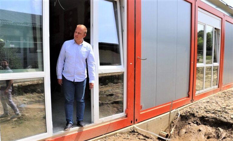 Investicijski ciklus vrijedan 80 milijuna kuna u Koprivnici - gradonačelnik Mišel Jakšić na gradilištu novog dječjeg vrtića