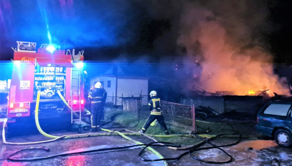 Požar progutao kuću u mjestu Vratečko kod Petrinje