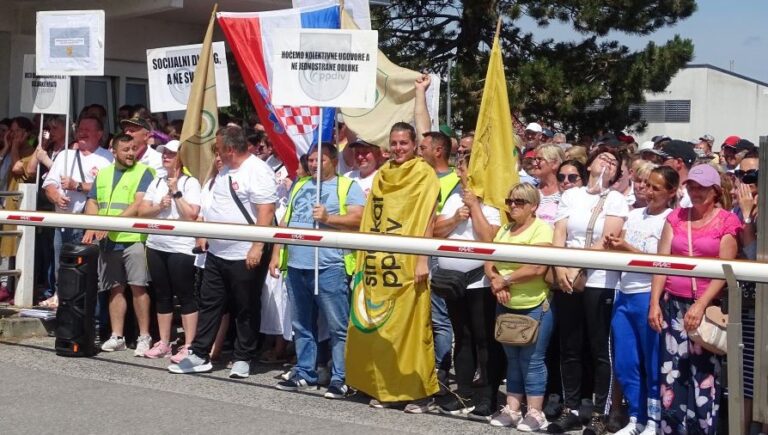 Prosvjed radnika PIK Vrbovec